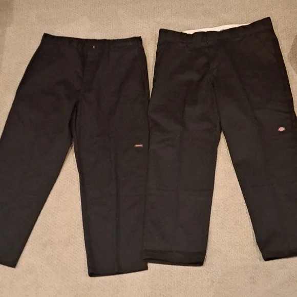 2 Dickie's Black Relaxed Straight Work Pants Size 42 x 30 Never Used - Picture 2 of 3